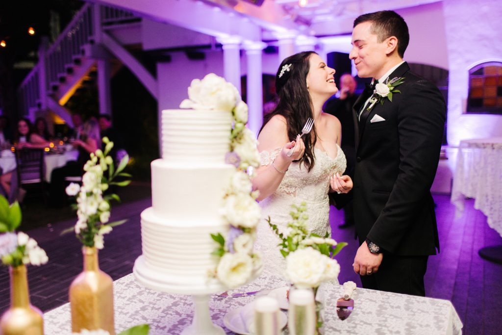cake photos bride and groom